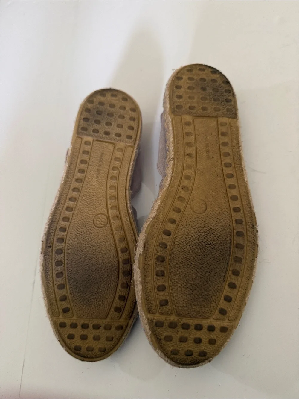Verbenas Suede Espadrilles in Light Taupe gray size 8